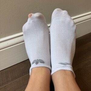 Adidas White Ankle Socks Gently Worn Size 11 Feet